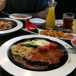 豪味來牛排(惠潤廣場店)