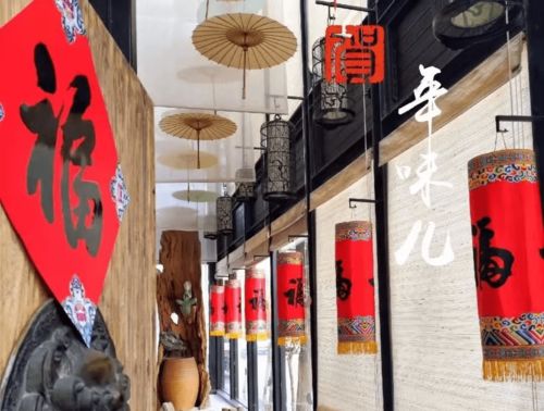 在梁君宿 辭暮爾爾,煙火年年